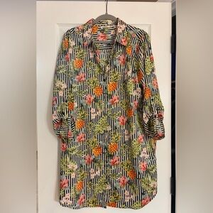 TRIBAL Floral Striped Tunic Dress
Stripes! Pineapples! Fun! 
Classy summer dress